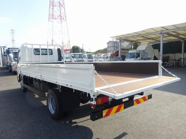 HINO DUTRO 2025 Image 31