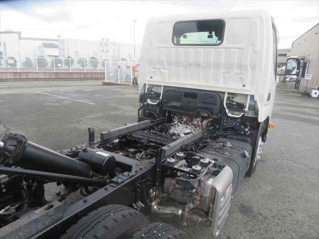 HINO DUTRO 2024 Image 31