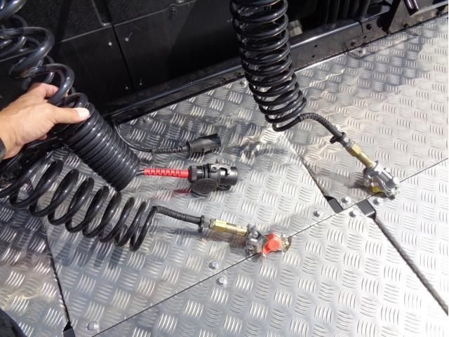 MITSUBISHI FUSOU SUPER GREAT 2025 Image 31