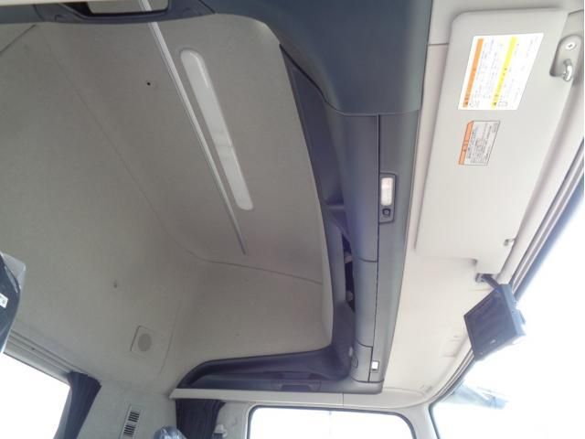 MITSUBISHI FUSOU SUPER GREAT 2025 Image 31