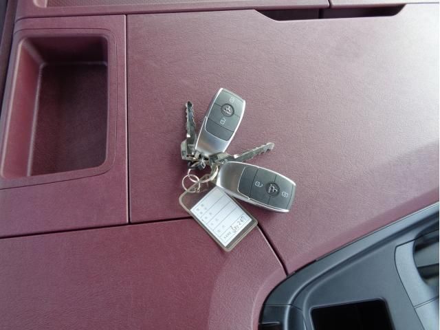 MITSUBISHI FUSOU SUPER GREAT 2025 Image 31