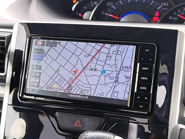 TOYOTA LEXUS RC300H 2017 Image 31