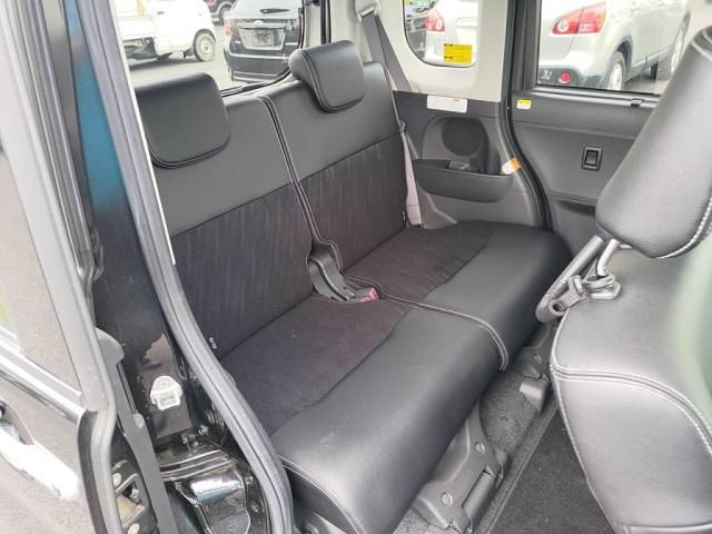 TOYOTA LEXUS RC300H 2017 Image 31