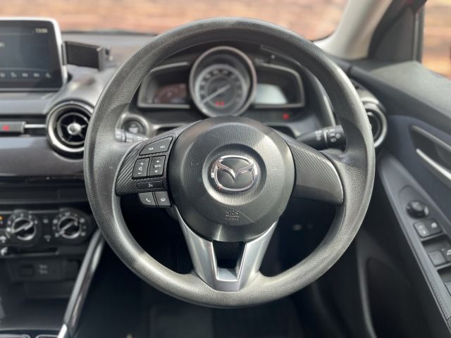 MAZDA DEMIO 2016 Image 31