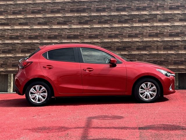 MAZDA DEMIO 2016 Image 31