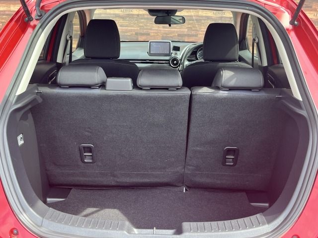 MAZDA DEMIO 2016 Image 31