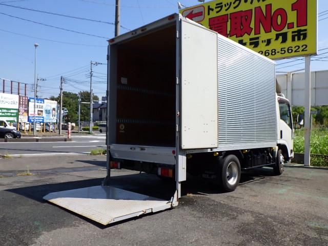 ISUZU ELF 2014 Image 31