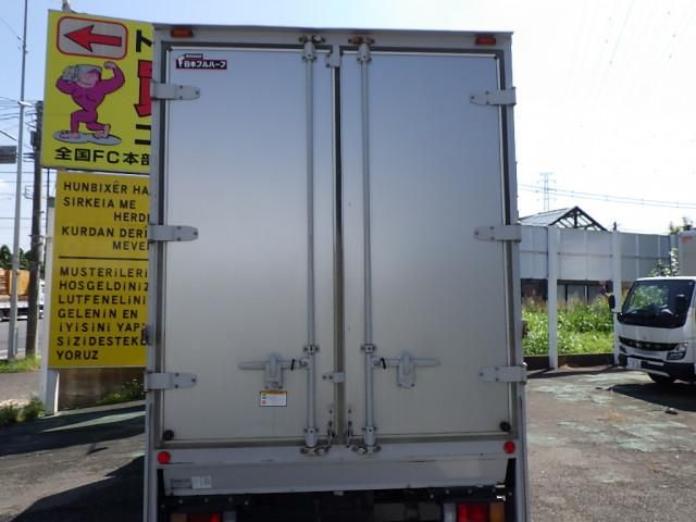 ISUZU ELF 2014 Image 31
