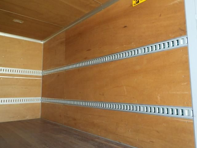 ISUZU ELF 2014 Image 31