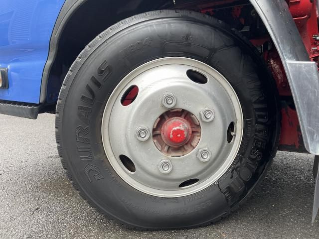 ISUZU ELF 2015 Image 31