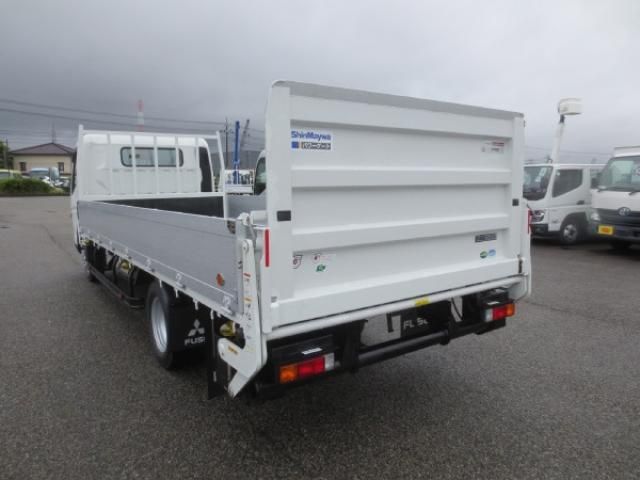 MITSUBISHI CANTER 2015 Image 31
