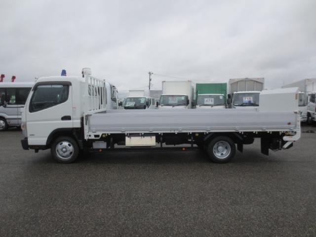MITSUBISHI CANTER 2015 Image 31