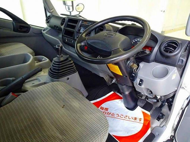 HINO DUTRO 2016 Image 31