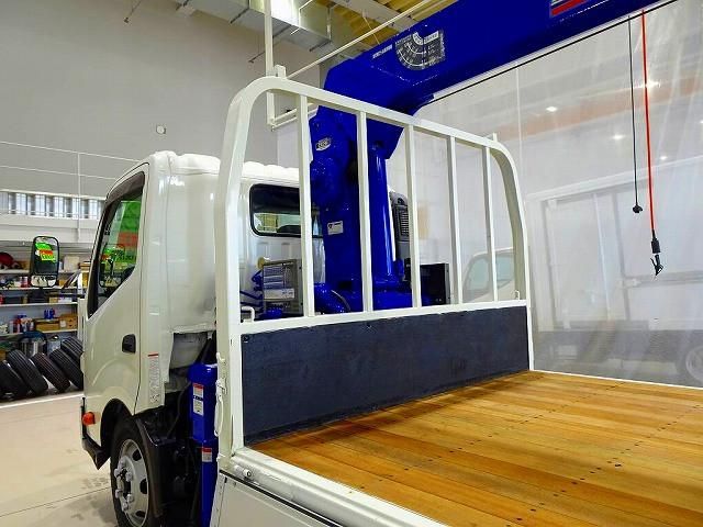 HINO DUTRO 2016 Image 31