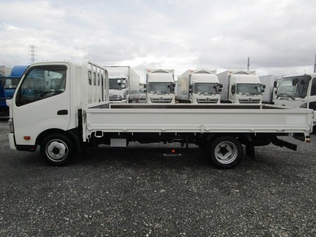 HINO DUTRO 2020 Image 31