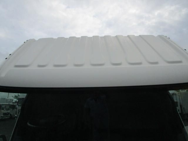 HINO DUTRO 2020 Image 31