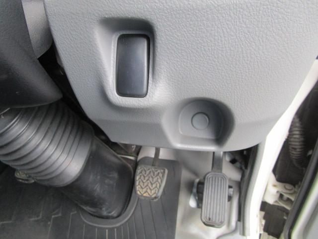 HINO DUTRO 2020 Image 31