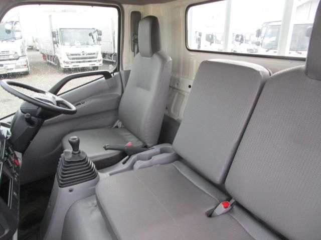 HINO DUTRO 2020 Image 31