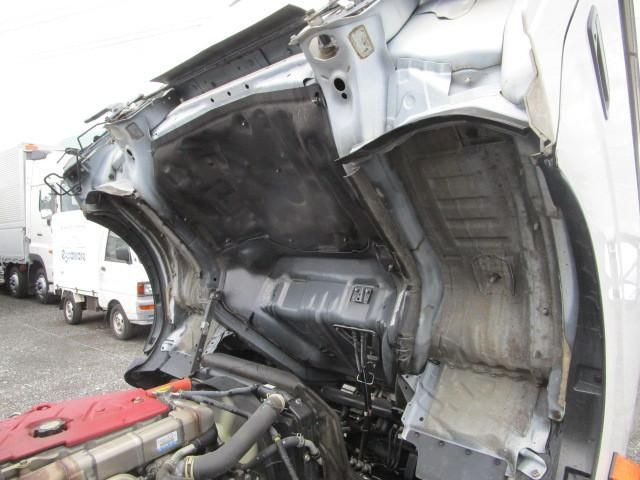 HINO DUTRO 2020 Image 31