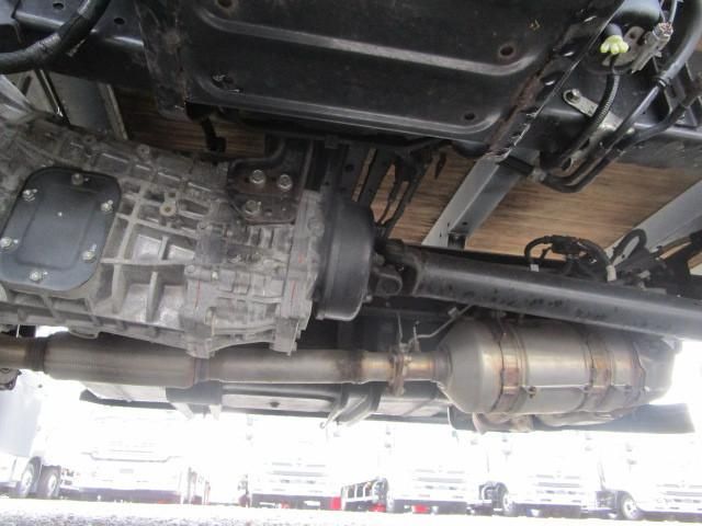 HINO DUTRO 2020 Image 31