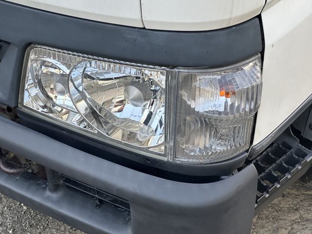 MAZDA TITAN DUSH 2009 Image 31