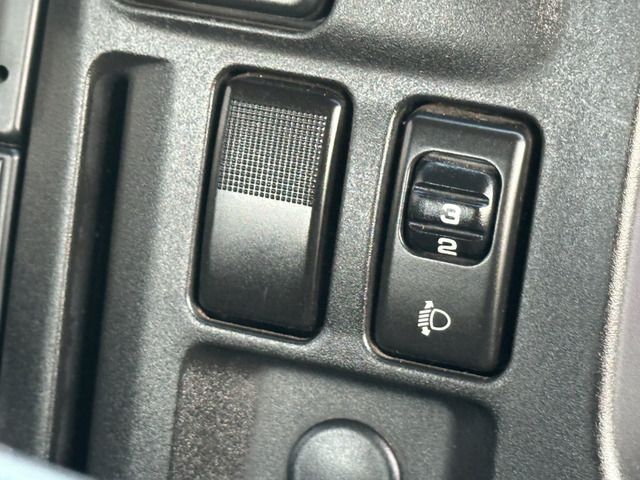 MAZDA TITAN DUSH 2009 Image 31