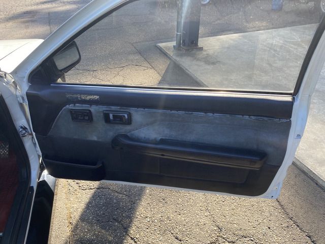 TOYOTA SPRINTER TRUENO HATC 1985 Image 31