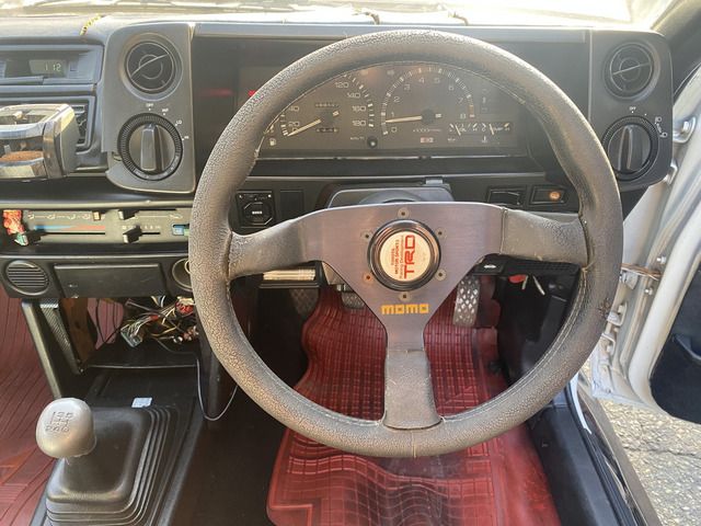 TOYOTA SPRINTER TRUENO HATC 1985 Image 31