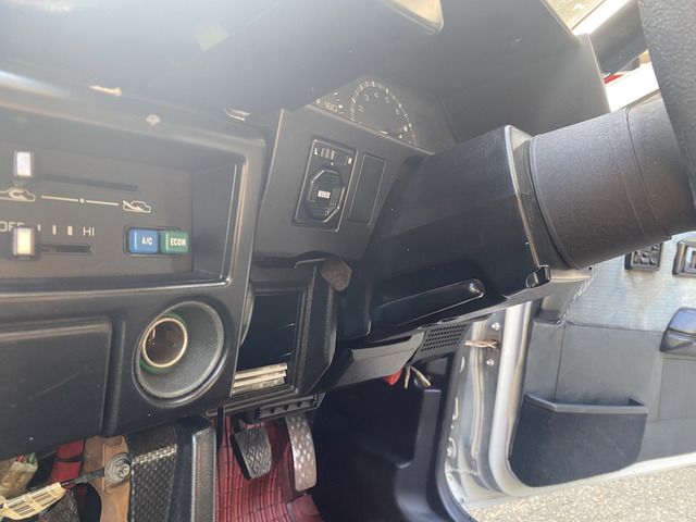 TOYOTA SPRINTER TRUENO HATC 1985 Image 31