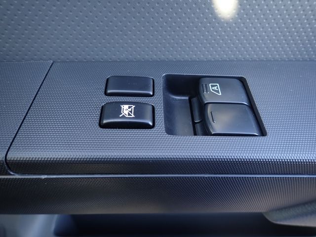 NISSAN AD 2023 Image 31