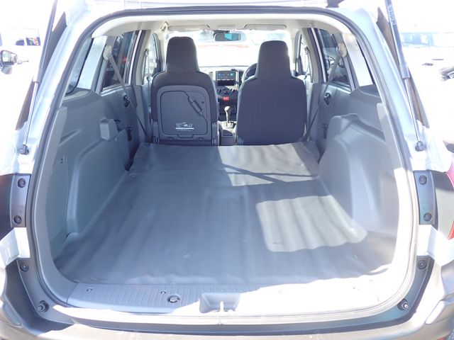 NISSAN AD 2023 Image 31