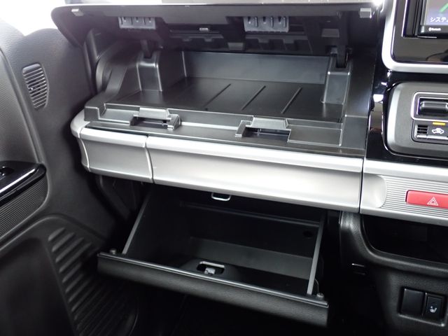 SUZUKI SPACIA CUSTOM 2020 Image 31