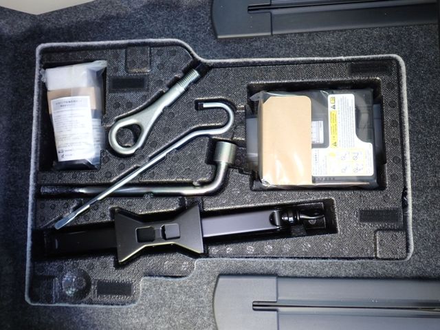 DAIHATSU TANTO 2018 Image 31