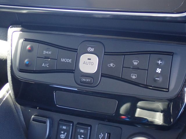 NISSAN LEAF 2019 Image 31