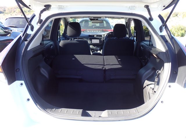 NISSAN LEAF 2019 Image 31