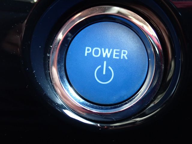 TOYOTA PRIUS 2020 Image 31