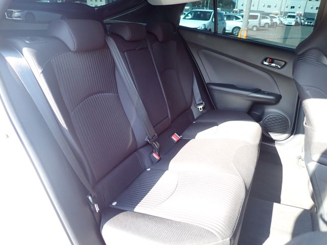 TOYOTA PRIUS 2020 Image 31