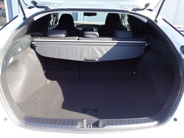 TOYOTA PRIUS 2020 Image 31