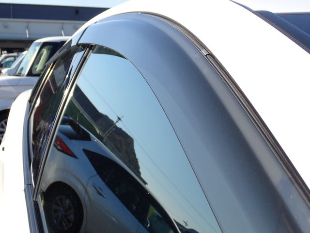 TOYOTA PRIUS 2020 Image 31