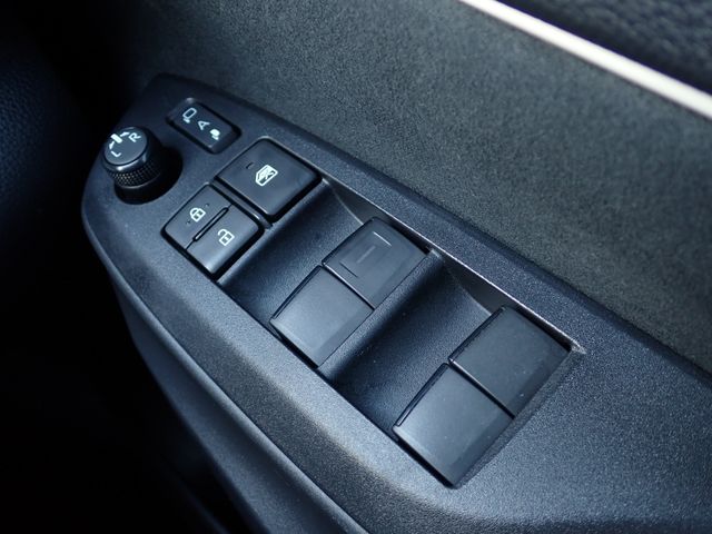 TOYOTA YARIS 2023 Image 31