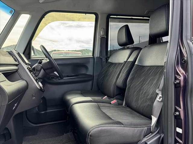 DAIHATSU TANTO CUSTOM 2017 Image 31