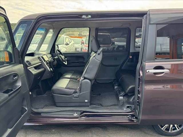 DAIHATSU TANTO CUSTOM 2017 Image 31