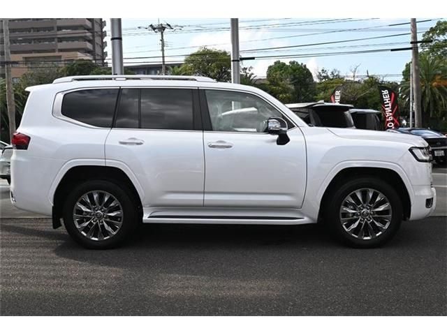 TOYOTA LANDCRUISER WAGON 2023 Image 31