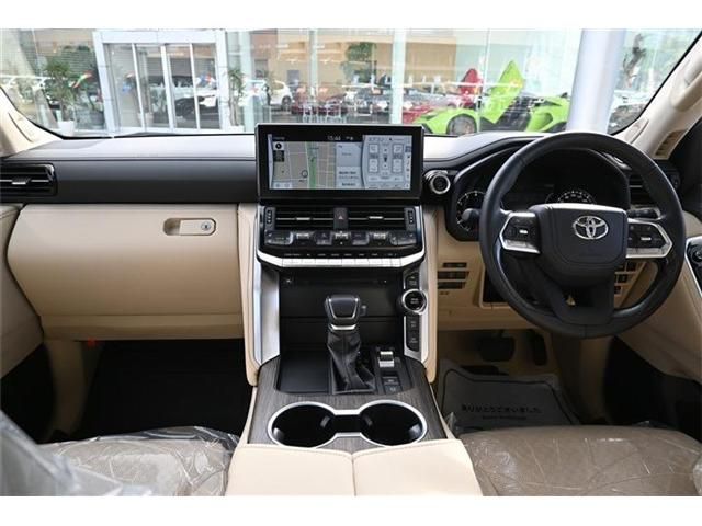 TOYOTA LANDCRUISER WAGON 2023 Image 31