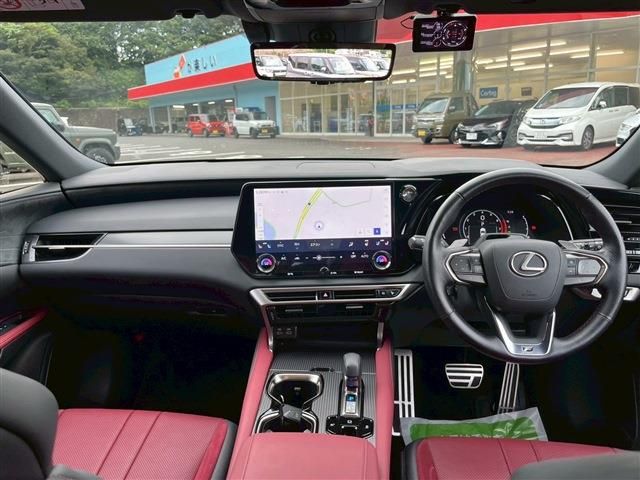 TOYOTA LEXUS RX500H 2023 Image 31