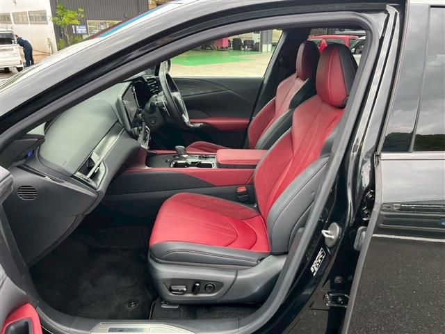 TOYOTA LEXUS RX500H 2023 Image 31