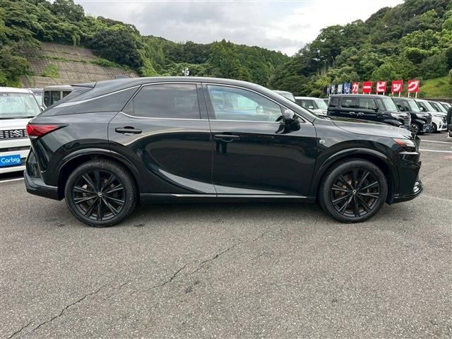 TOYOTA LEXUS RX500H 2023 Image 31