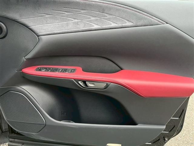 TOYOTA LEXUS RX500H 2023 Image 31