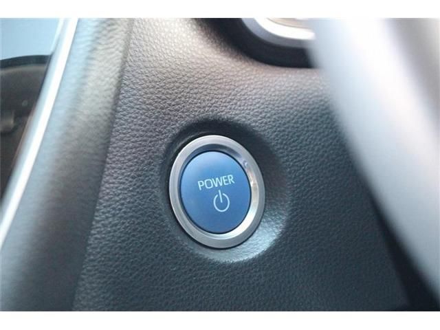 TOYOTA COROLLA SEDAN HYBRID 2019 Image 31