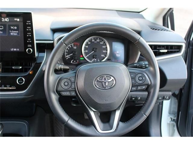 TOYOTA COROLLA SEDAN HYBRID 2019 Image 31